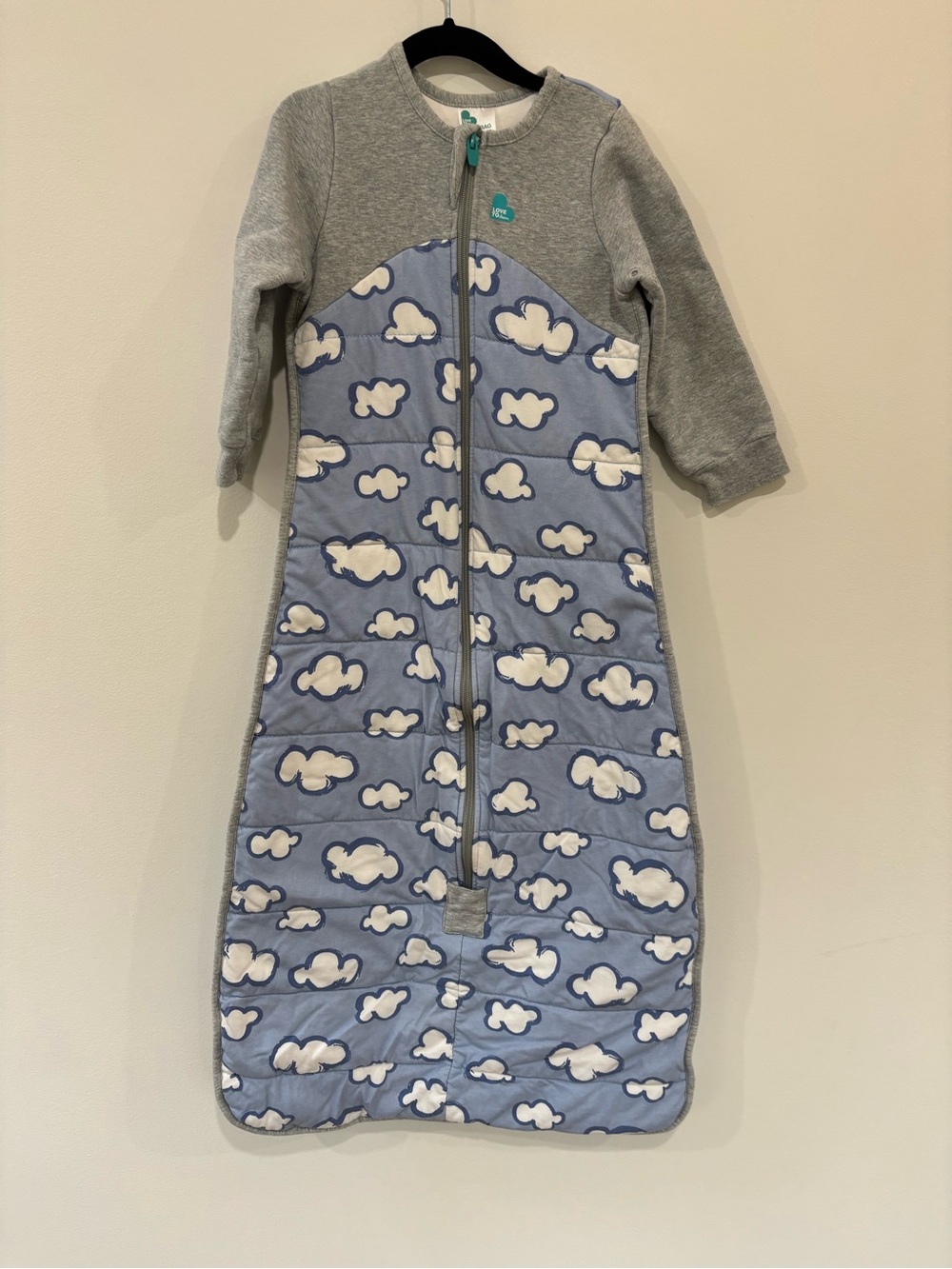 Love to Dream Blue Cloud Long Sleeve 2.5 TOG Quilted Warm Sleep Bag